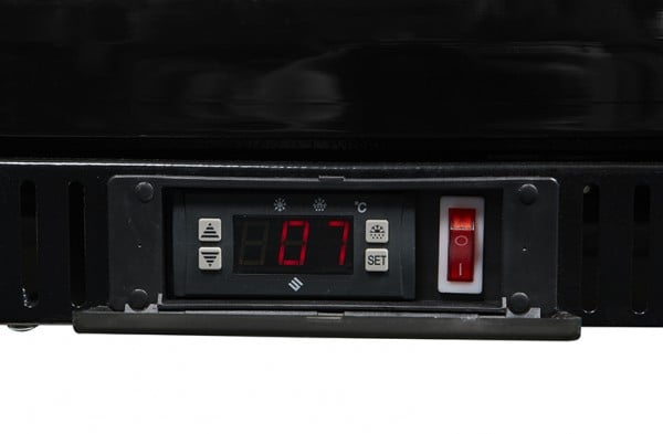 Gastro-Cool Barkühlschrank 128 Liter schwarz, LED, unterbaufähig